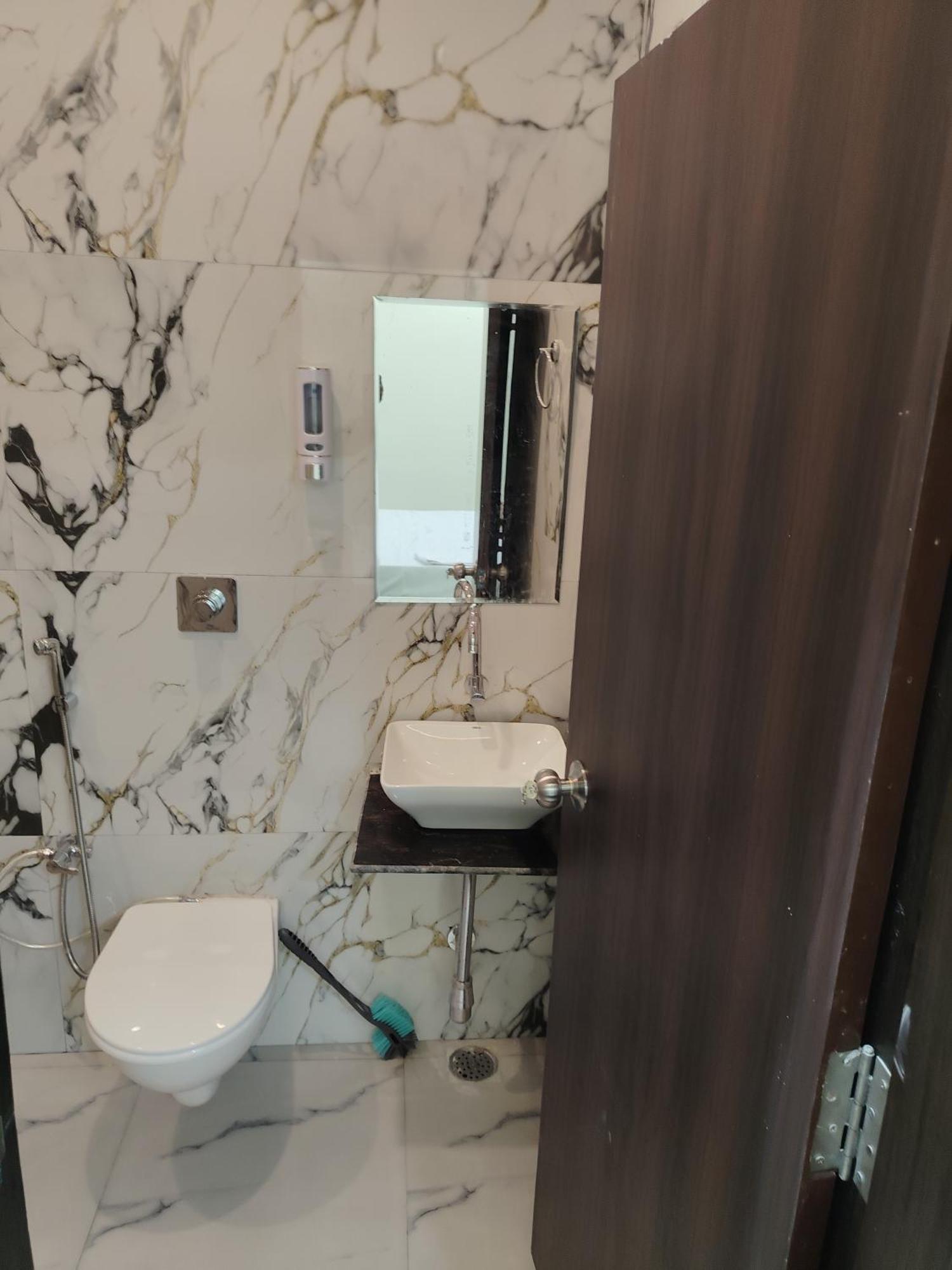 Hotel Dev International Khalilabad Екстериор снимка